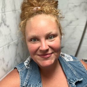 Meet your Posher, Ethel